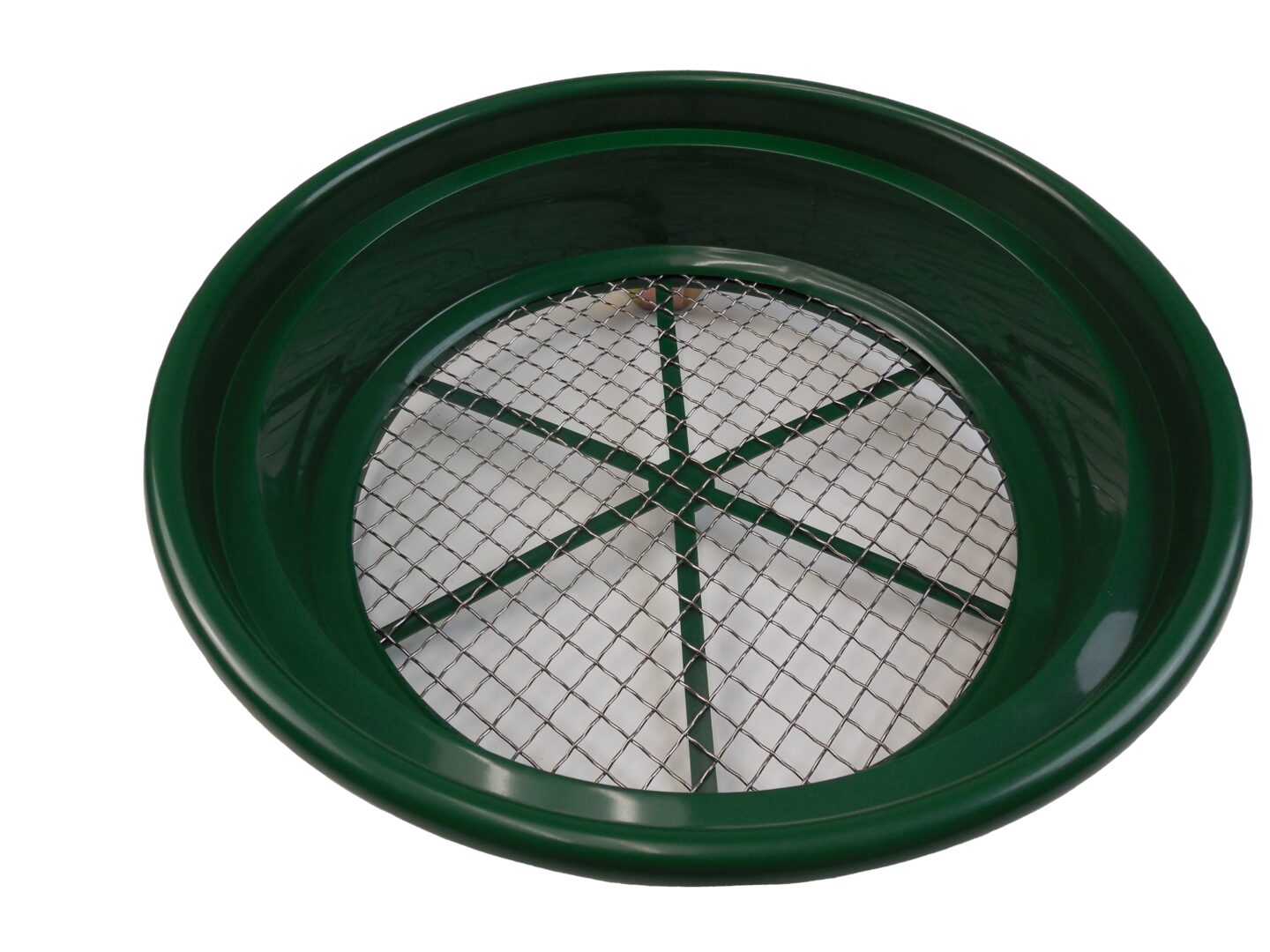 A green bowl with a Classifier 13-1/4 Wire Mesh 1/2 1/4 1/8 1/12 1/20 1/70 1/100 in the middle.