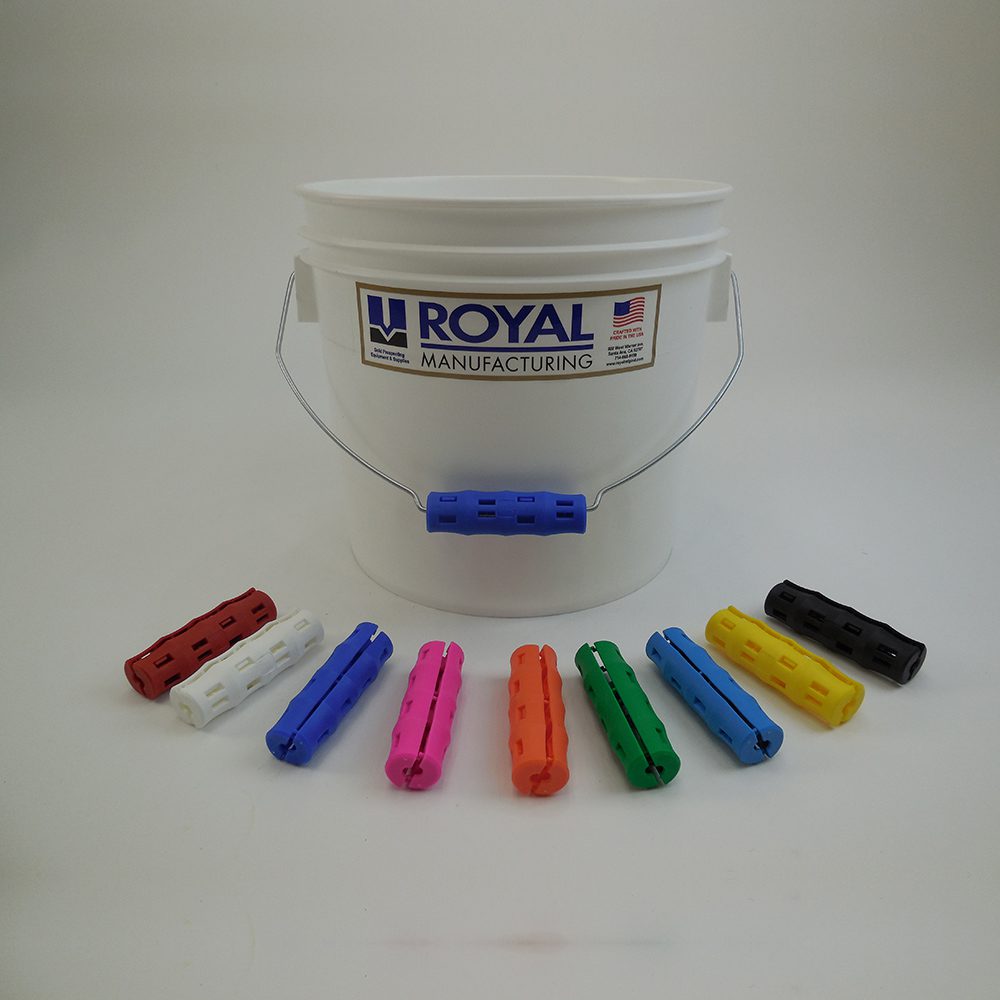 A Snappy Grip for your Bucket full of different colored plastic pliers (1 Grip per price).