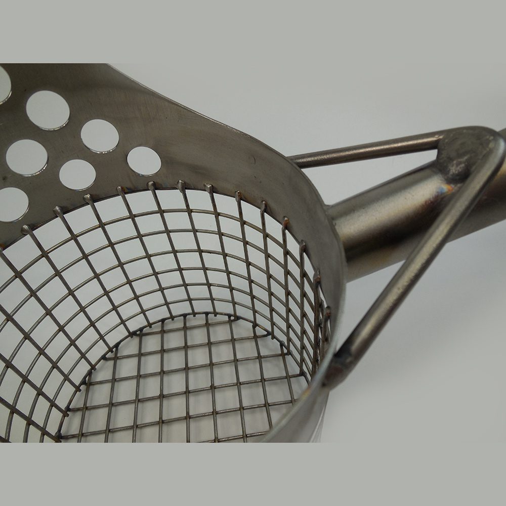 Sand Scoop 15-inch Perforated Stainless-Steel Beach Sand Scoop